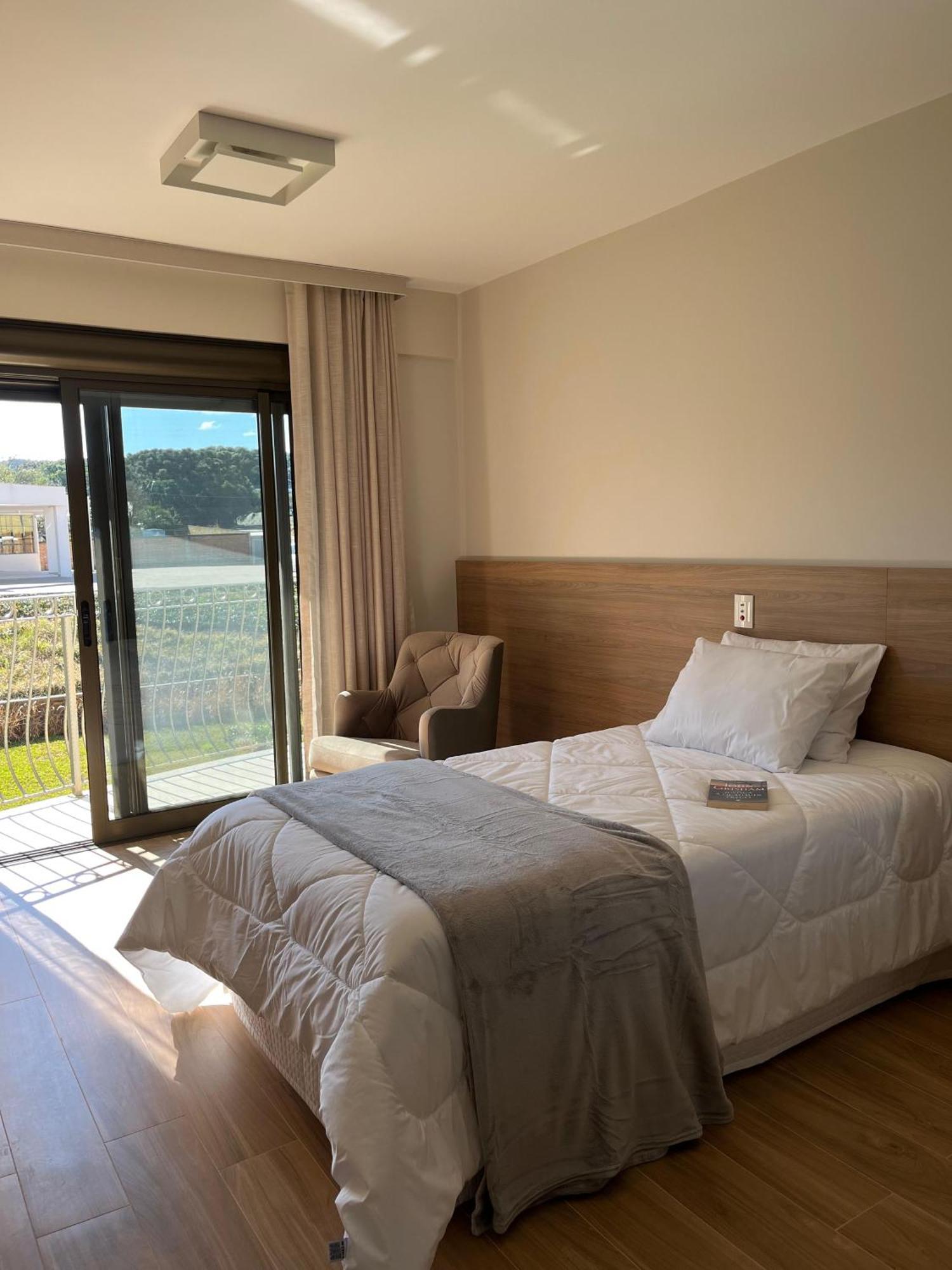 Ville Del Bosco Hotel São Marcos Esterno foto